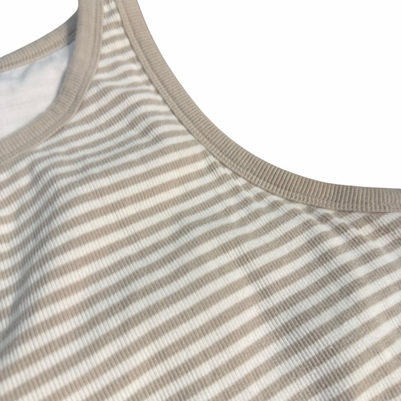 Offline Top - Picture 2 of 4